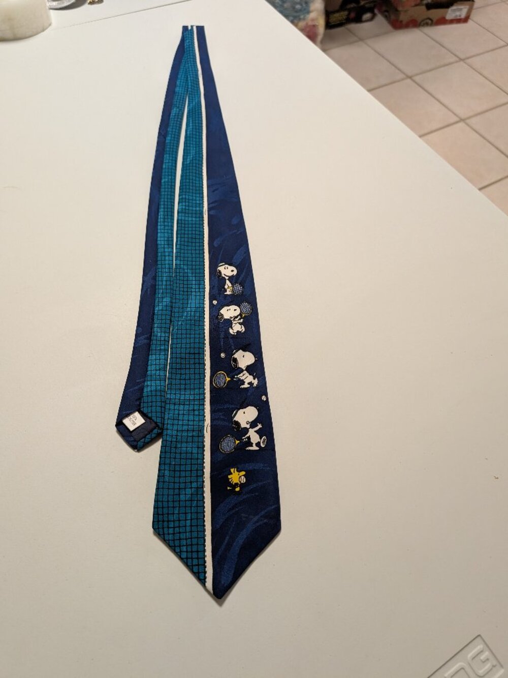 Vintage Peanuts Snoopy & Woodstock Playing Golf Novelty Necktie